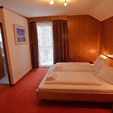 فندق Silvretta غارغيلين